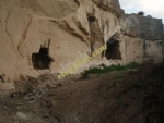 Kapadokya Nevşehir ürgüpte 10 DÖNÜM kaya odalı arazi